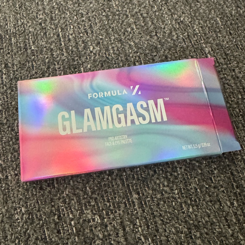 Glamgasm Eyeshadow Palette